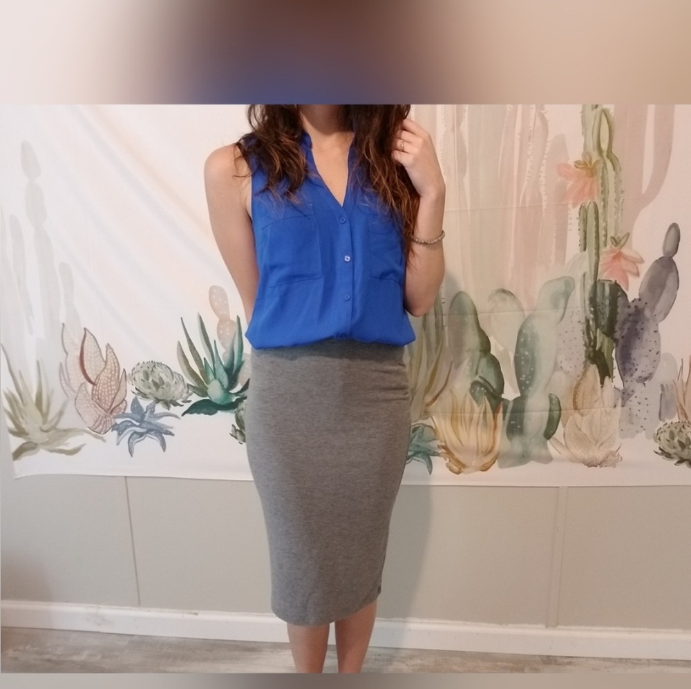 Forever 21 - Gray Stretch Pencil Skirt